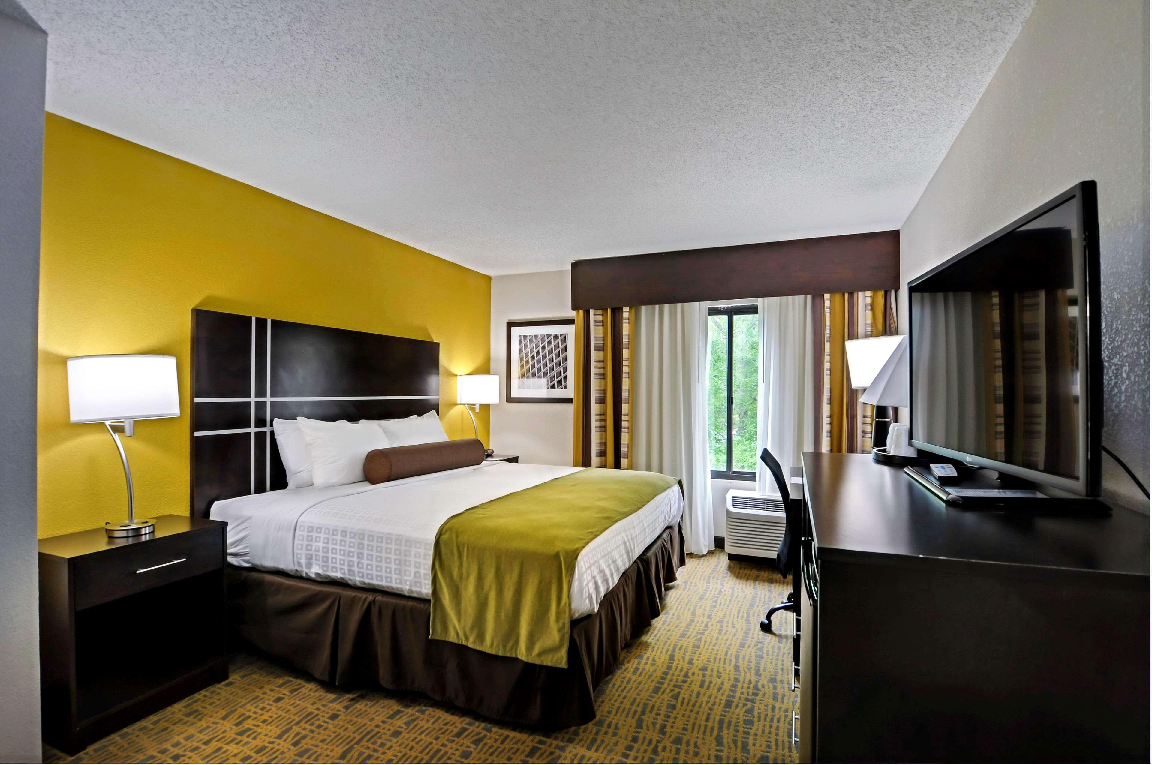 Best Western Plus Hanes Mall Winston-Salem Luaran gambar